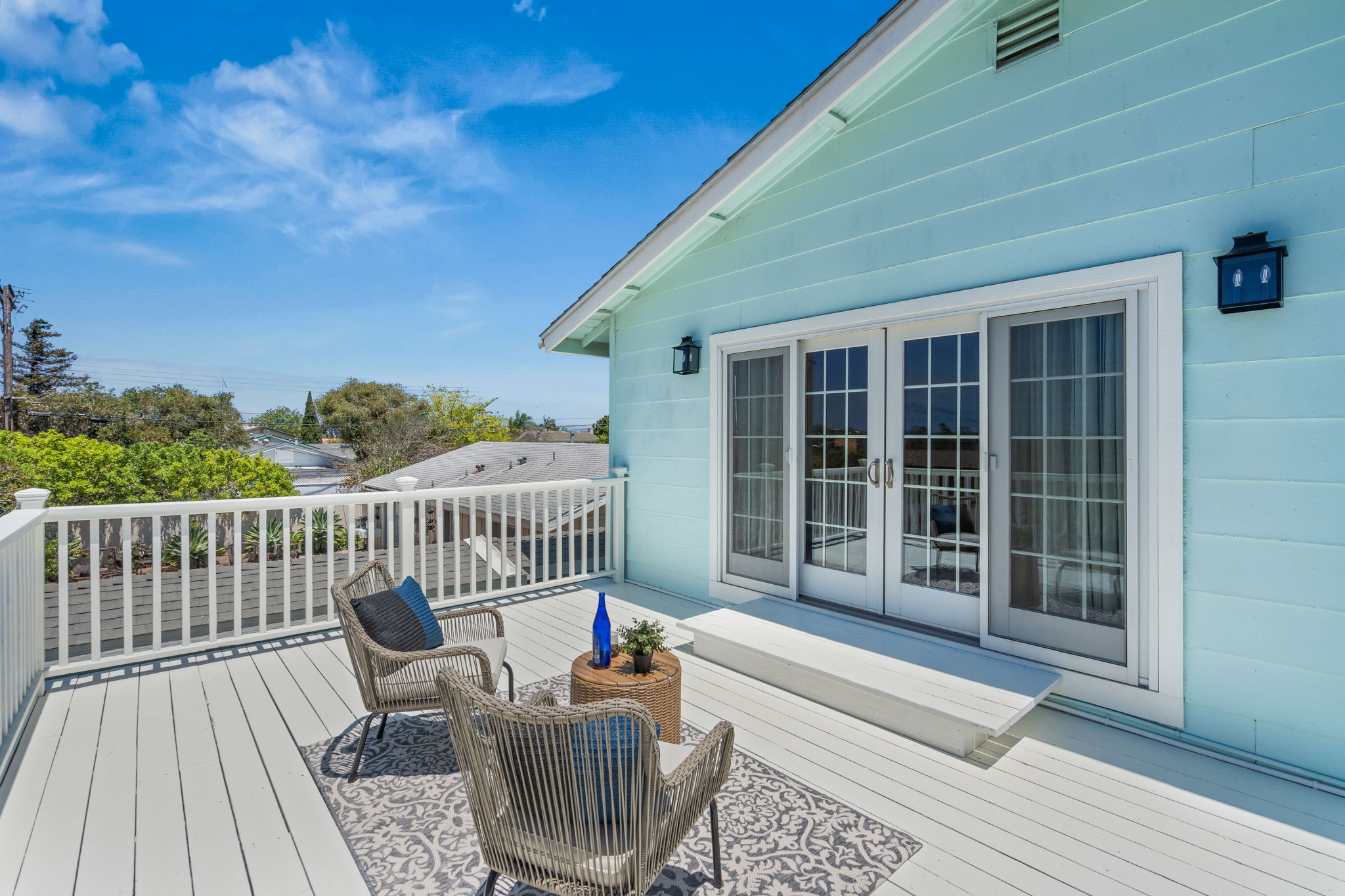 6832 Dennison St-30
