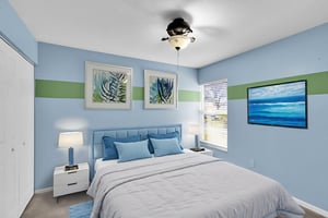 IMG_1593 virtually staged.jpeg