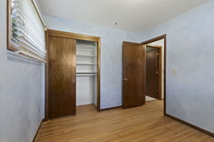  Photo 34