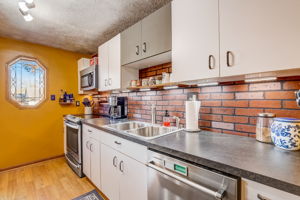 Chauncey Dr-022