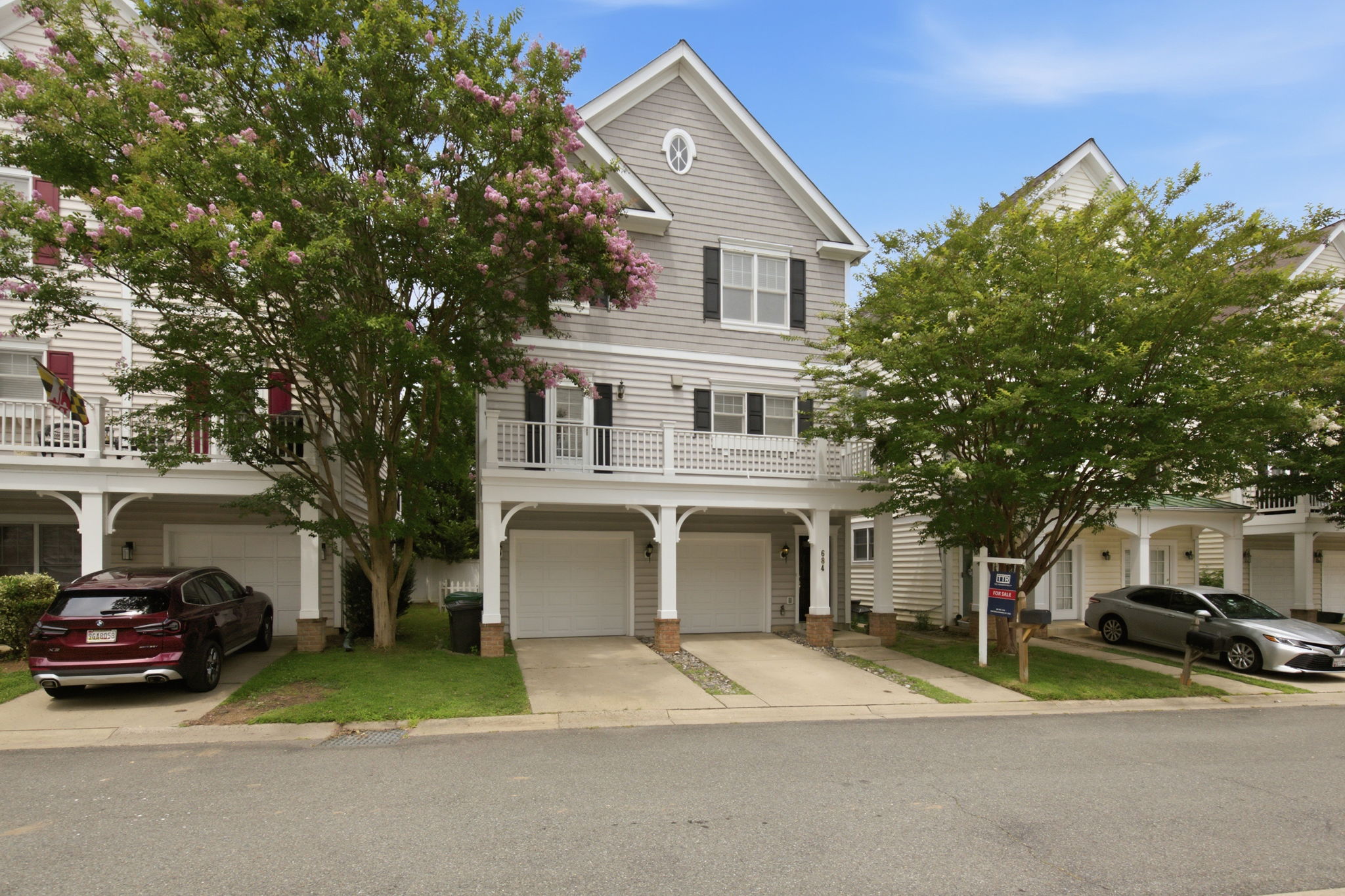 684 Heathwalk Mews -006