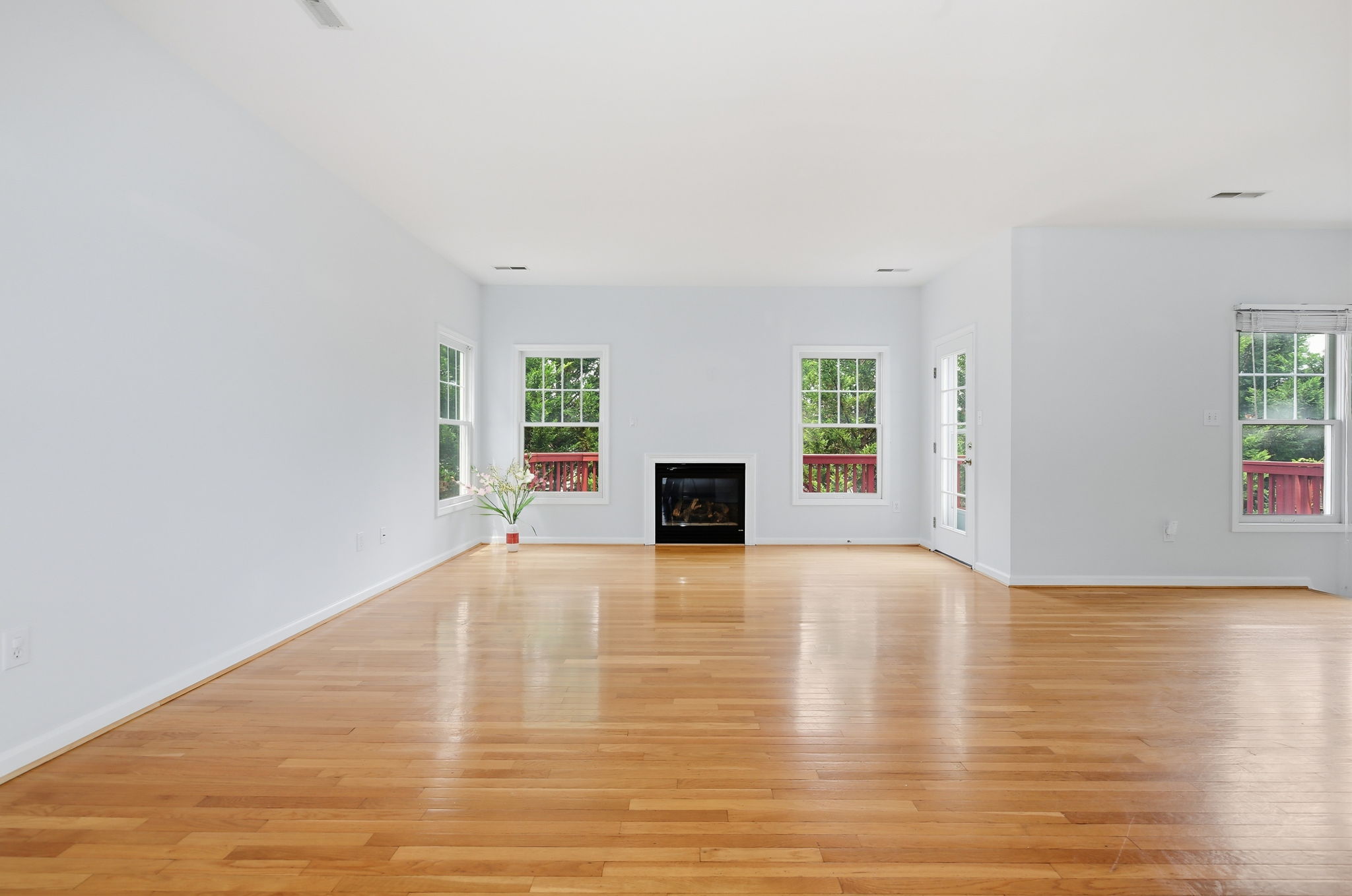 684 Heathwalk Mews -011