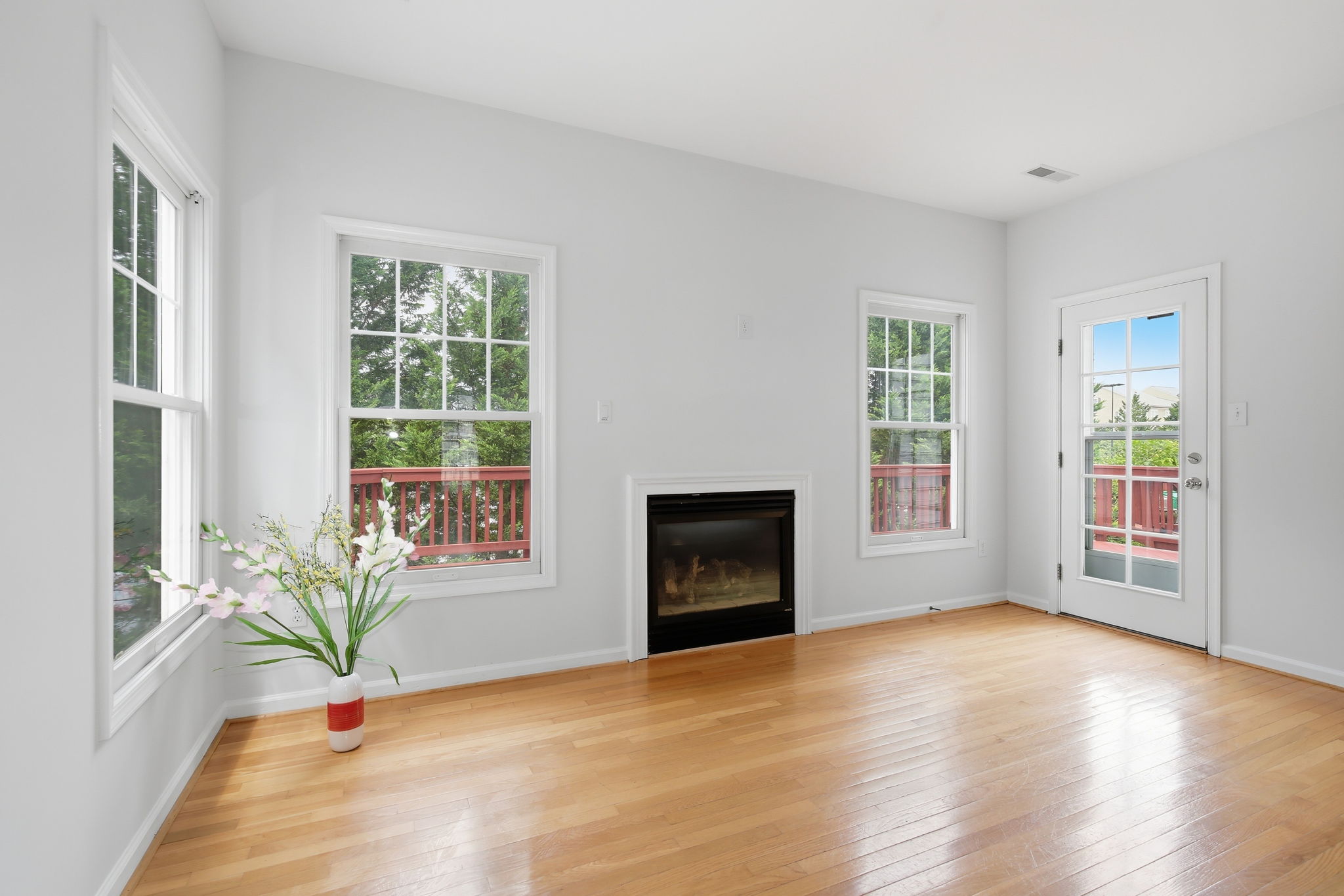684 Heathwalk Mews -014