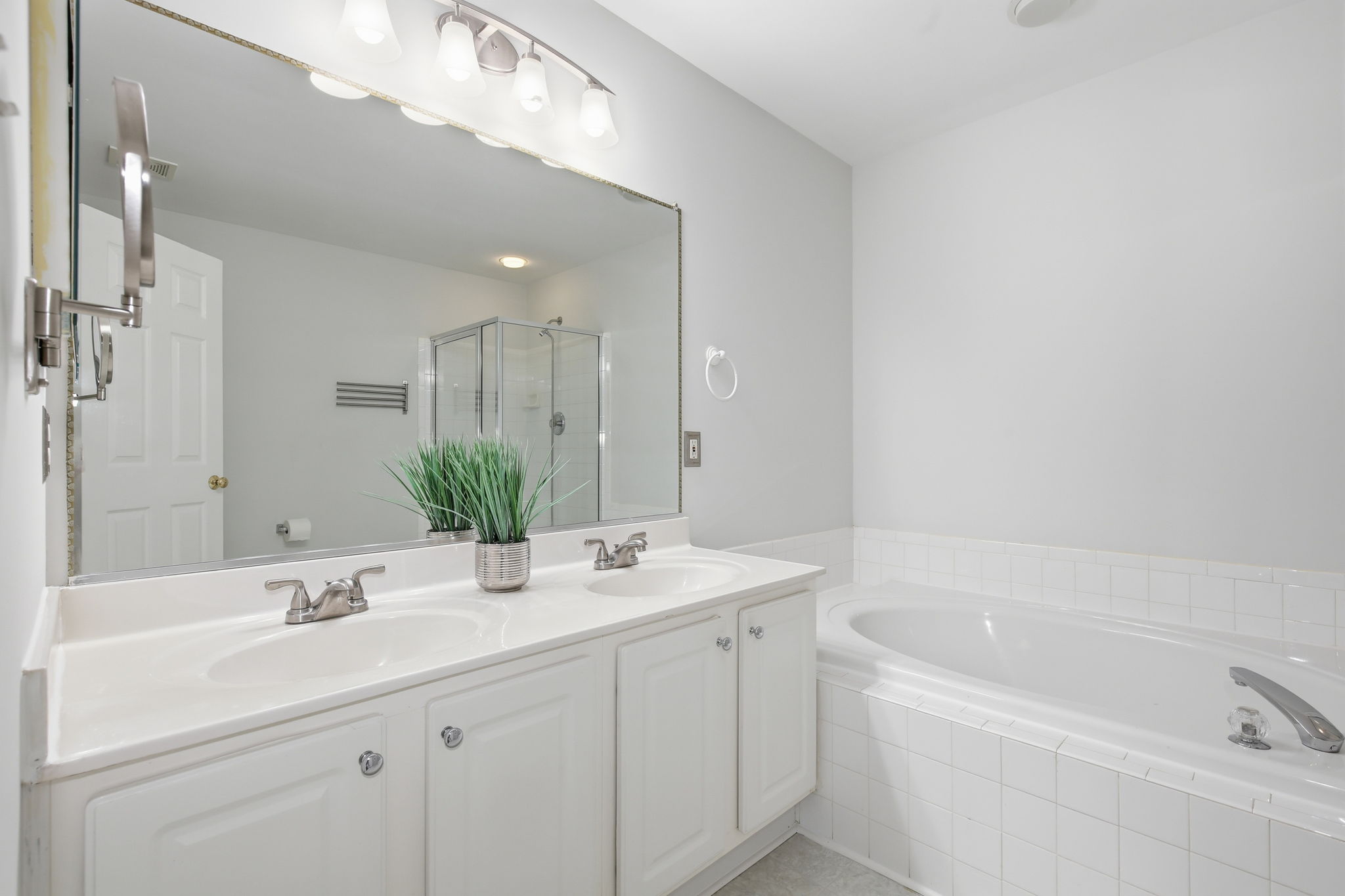 684 Heathwalk Mews -031