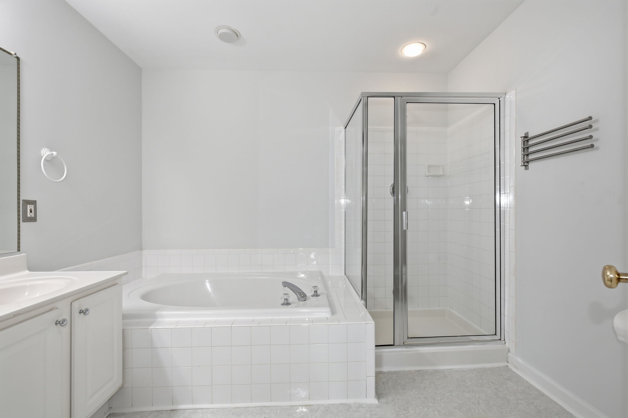 684 Heathwalk Mews -032