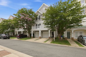 684 Heathwalk Mews -004