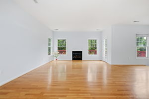 684 Heathwalk Mews -011
