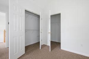 684 Heathwalk Mews -030
