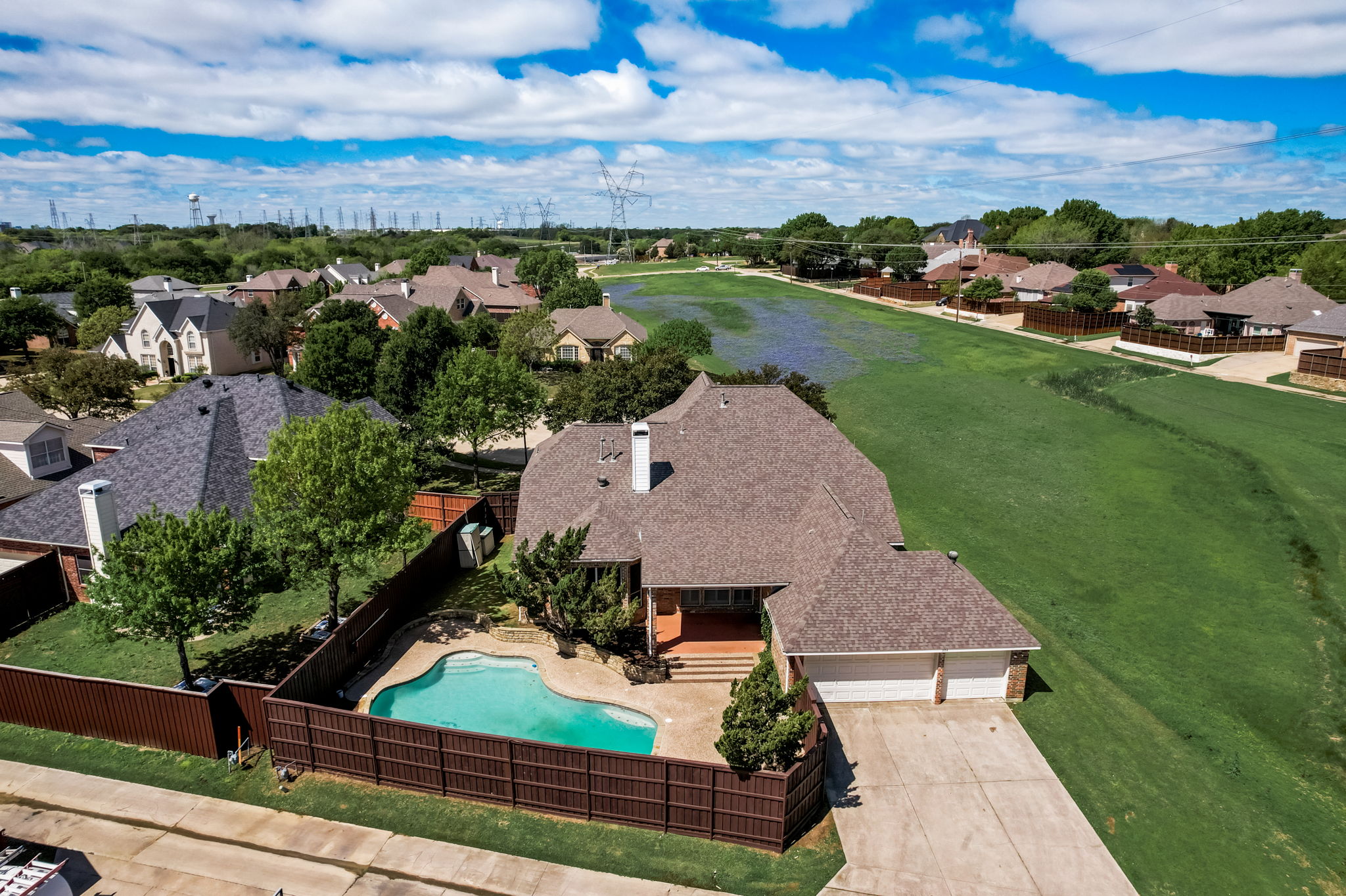 684 Hollow Cir, Coppell, TX 75019 | ShowingTime+ Listing Media Services