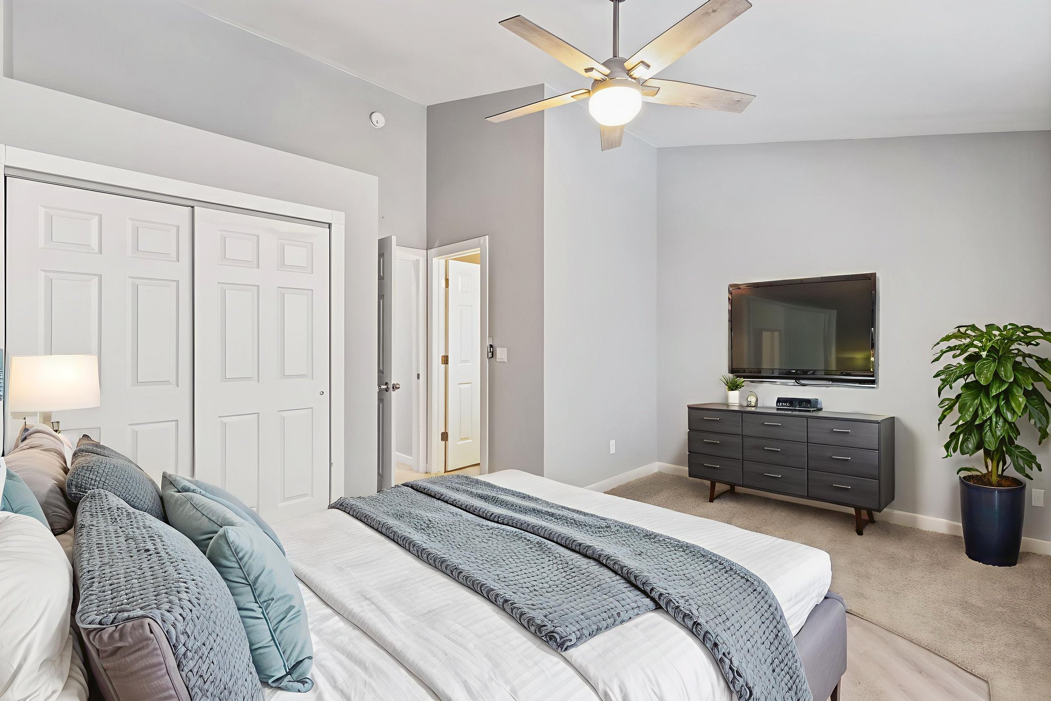 Bedroom virtually staged