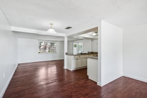 Mesa Verde St-S1508-008.jpg