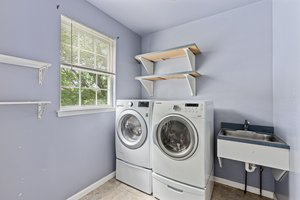  Photo 44