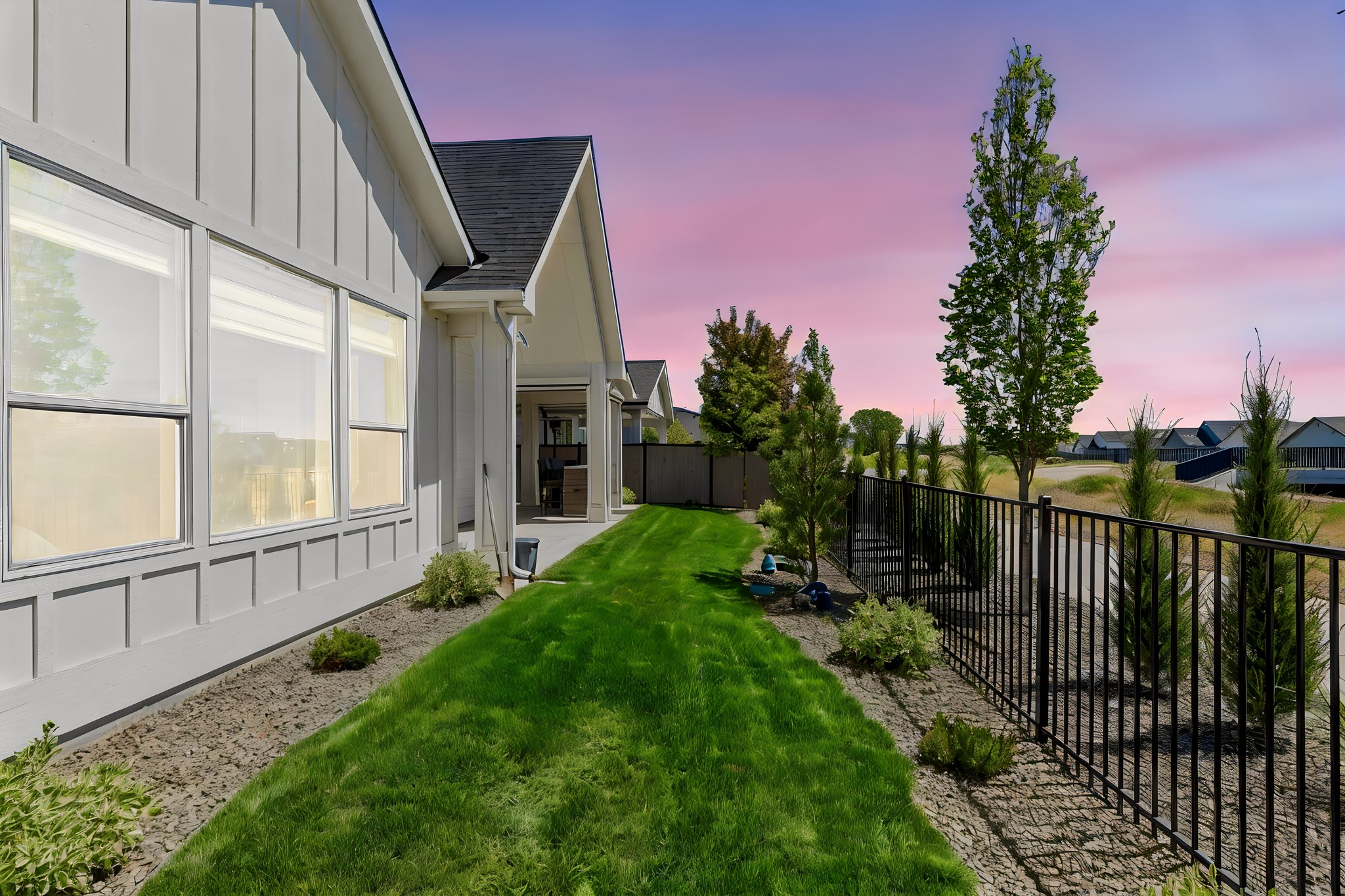 6841 W Mattawa Dr-71 day to dusk.jpeg