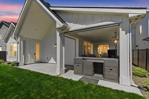 6841 W Mattawa Dr-69 day to dusk.jpeg
