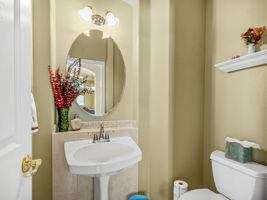  Photo 49