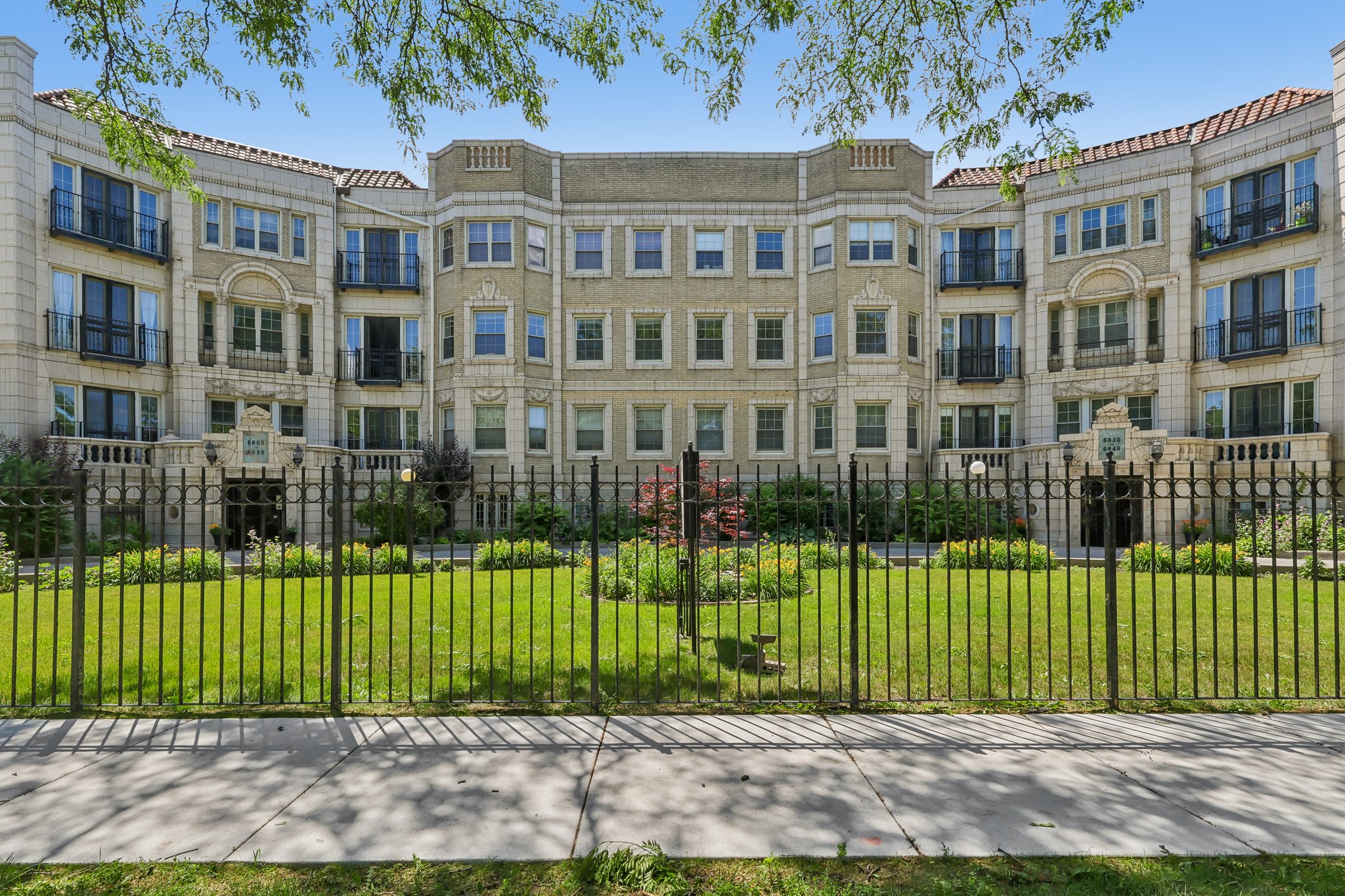S South Shore Dr 3-S1306-005.jpg