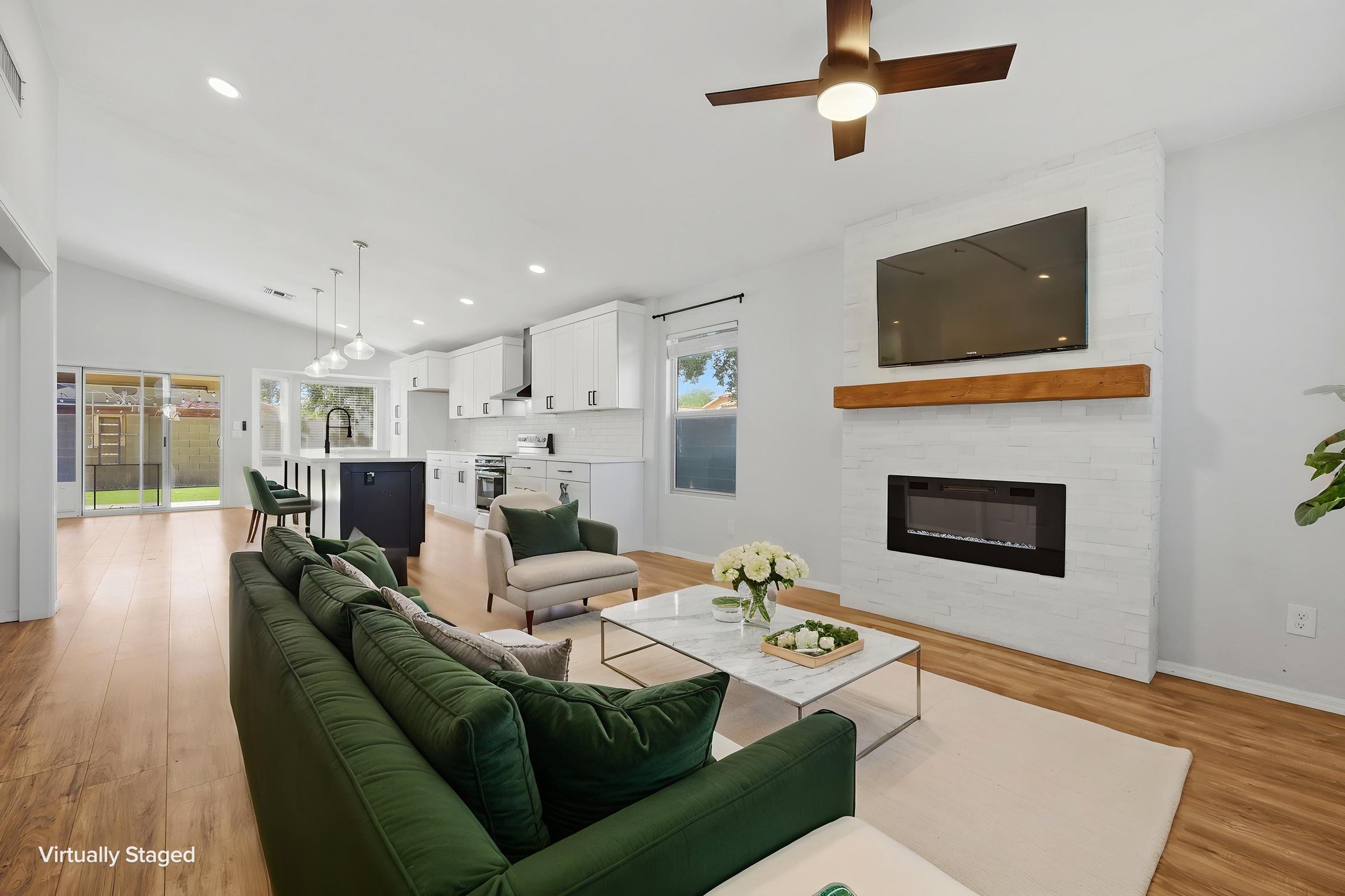 Foyer/Dining/Living Room