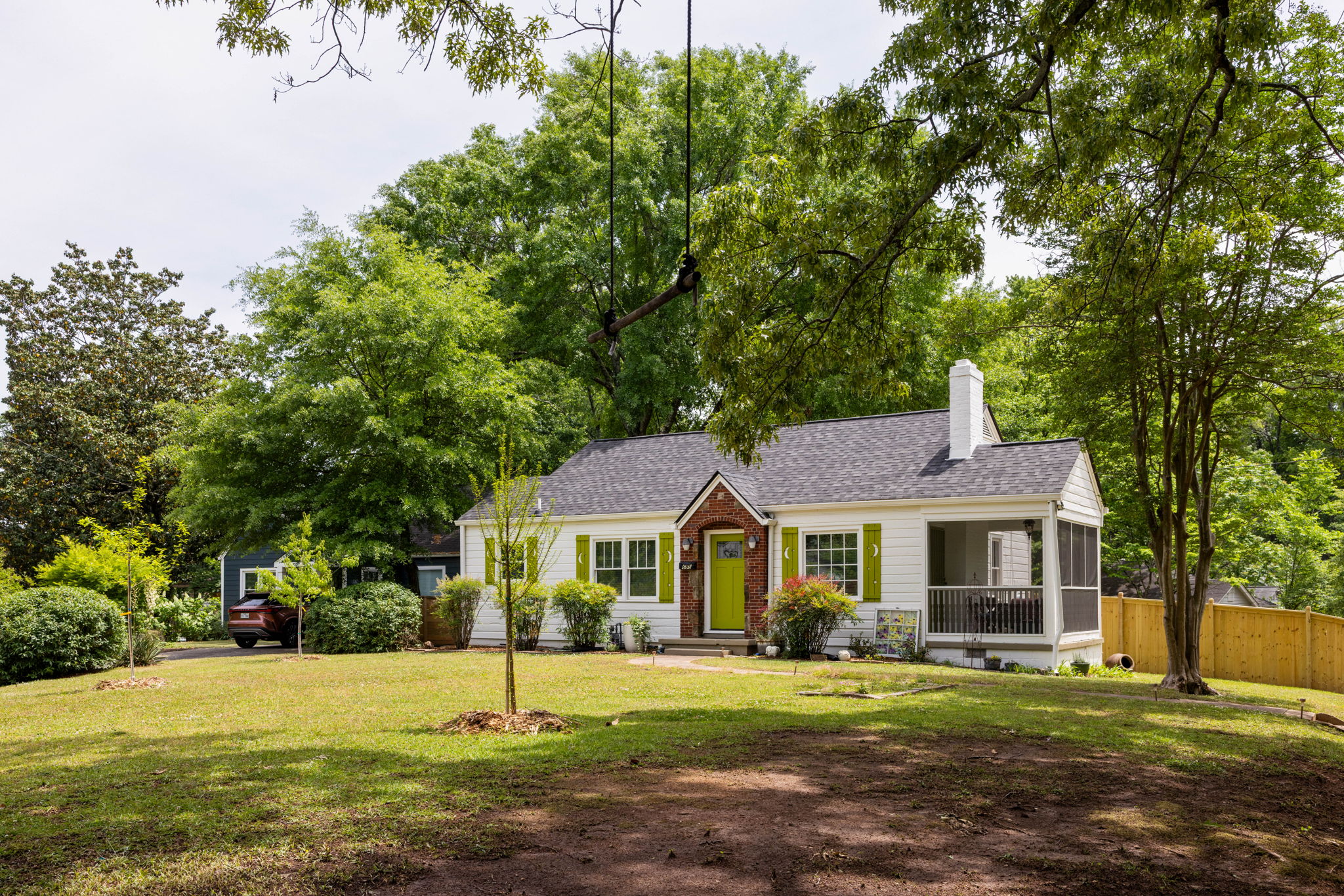 20260501_685glenwood_conner