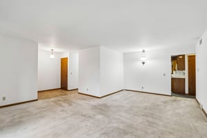 Oak Dr-S1809-019.jpg
