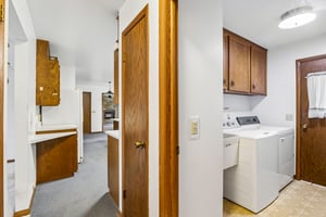 Oak Dr-S1809-025.jpg