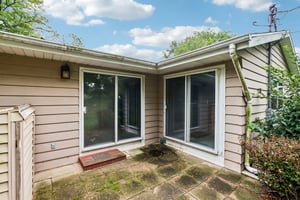 Oak Dr-S1809-046.jpg