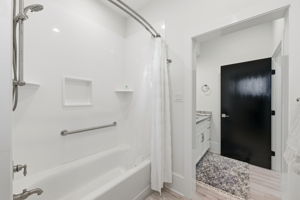  Photo 24