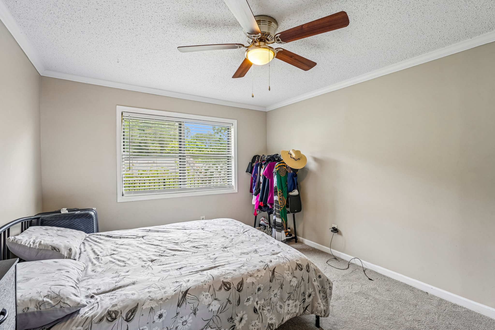 Roswell Rd D21-S1305-015.jpg