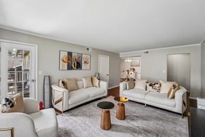 Roswell Rd D21-S1305-007.jpg