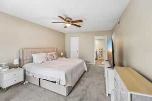 Roswell Rd D21-S1305-019.jpg