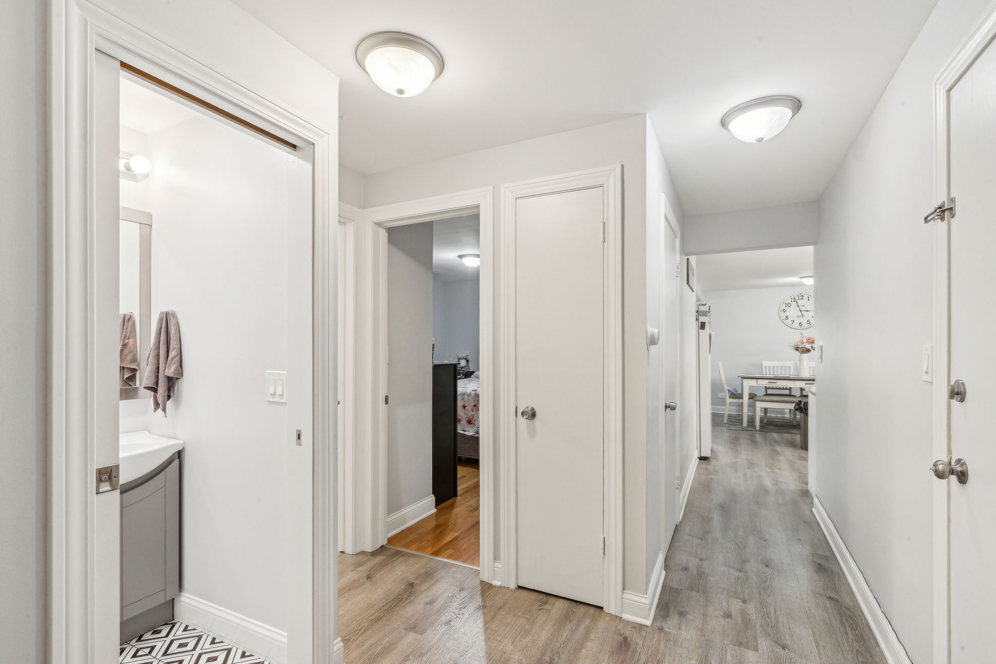 6851 W Gunnison St Unit 1-2205-010
