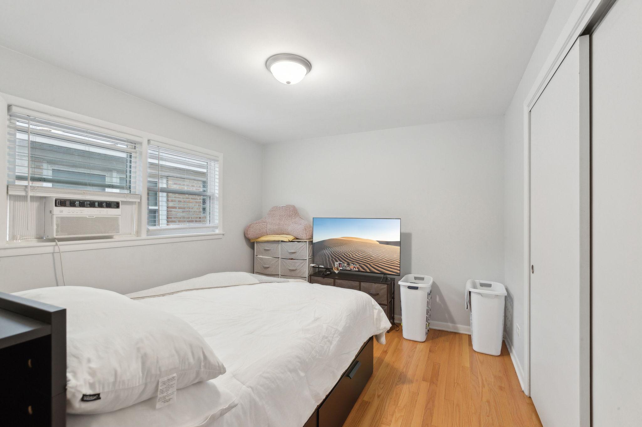 6851 W Gunnison St Unit 2-2205-019