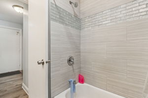 6851 W Gunnison St Unit 1-2205-019