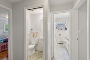 6851 W Gunnison St Unit 2-2205-014