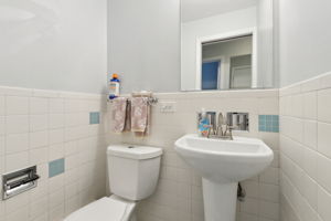 6851 W Gunnison St Unit 2-2205-022