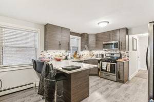 6851 W Gunnison St Unit Basement-2205-005
