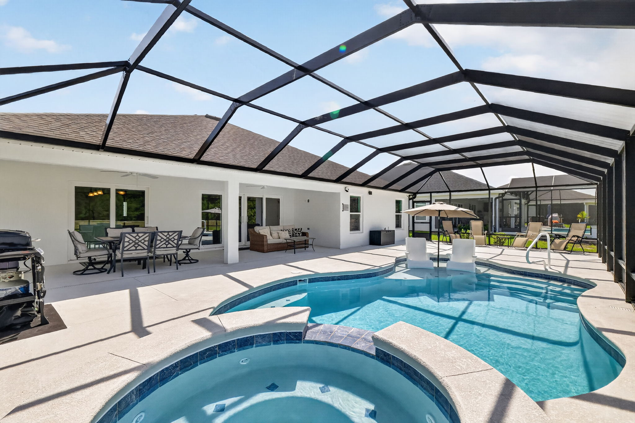 Swimming Pool, Spa, Screened Porch, and Lanai
