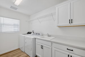 Butler Pantry and Laundry