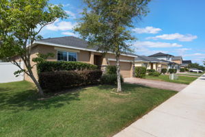  Photo 0