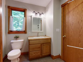  Photo 46