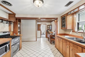 Portage Lakes Drive-S2305-020.jpg