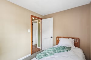 Portage Lakes Drive-S2305-027.jpg