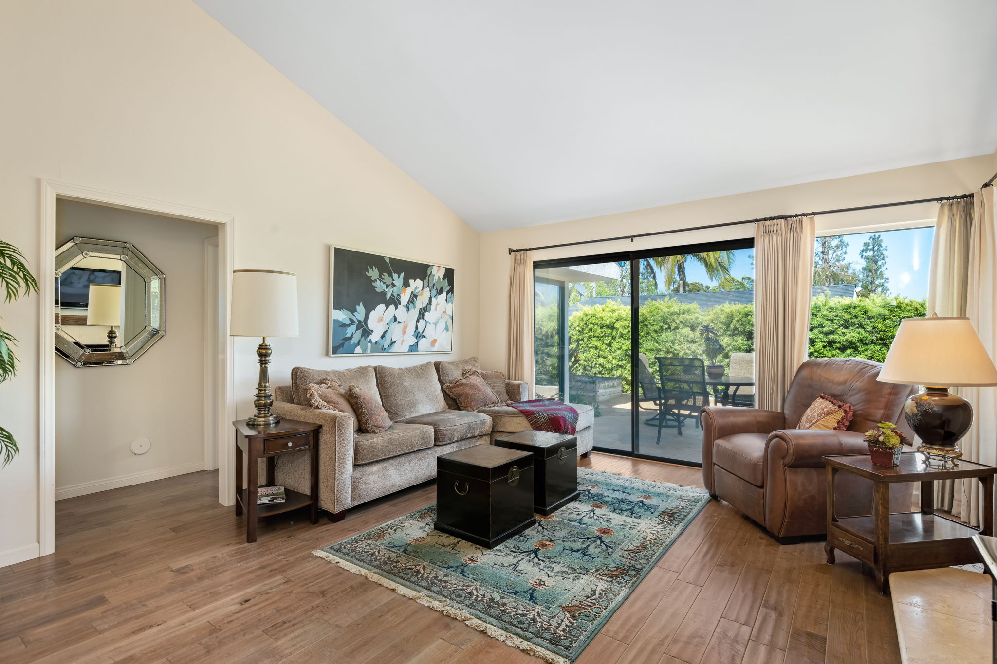 16 - Living Room
