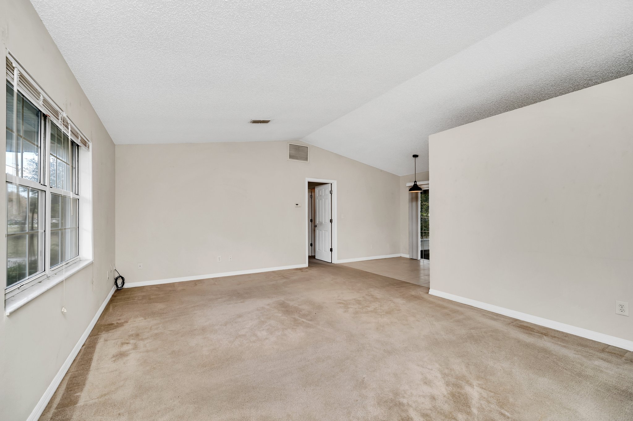 6860 NW 62nd Pl, Ocala, FL 34482, USA Photo 4