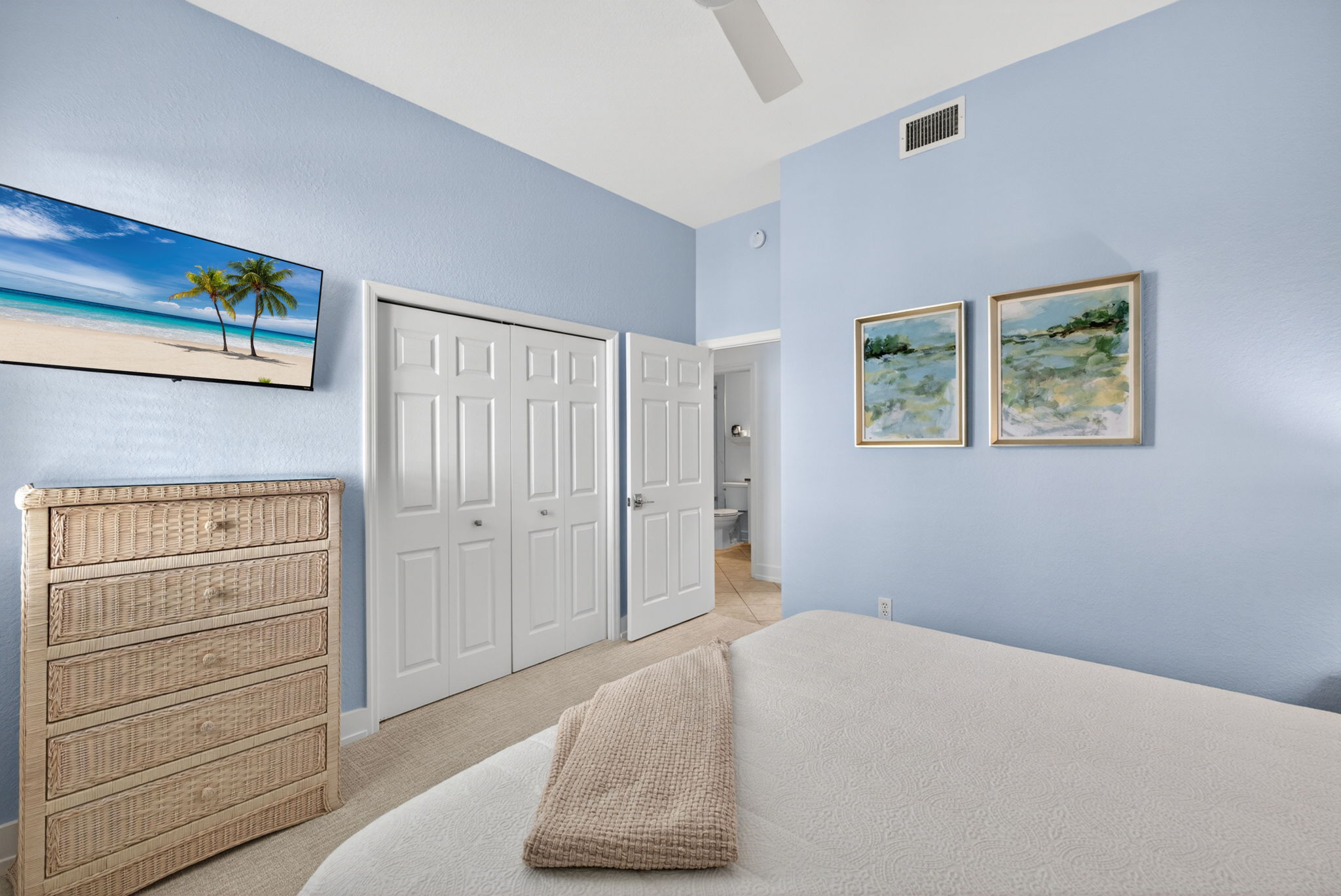 Guest Bedroom 1 - 2 of 2