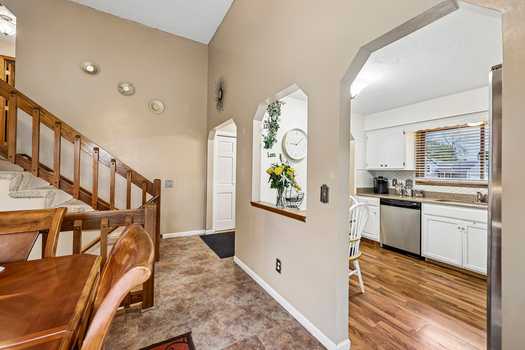 116th Ln NE-S2108-010.jpg