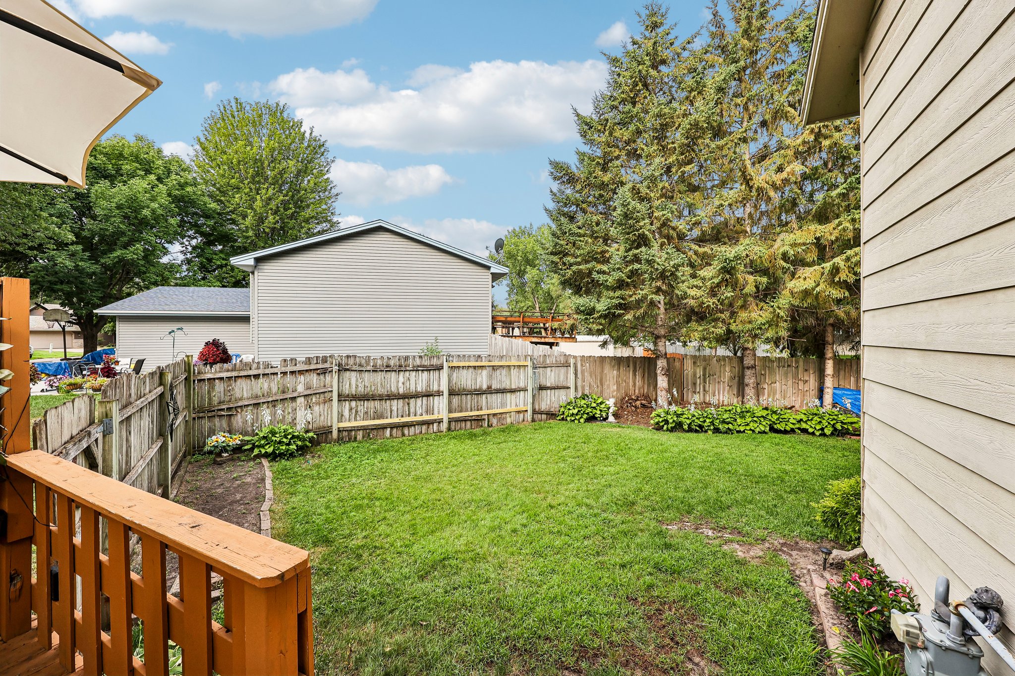 116th Ln NE-S2108-032.jpg