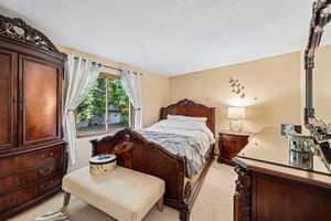 116th Ln NE-S2108-020.jpg
