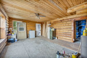  Photo 38