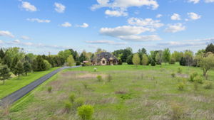  Photo 0