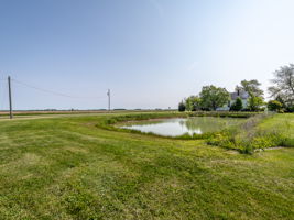  Photo 37